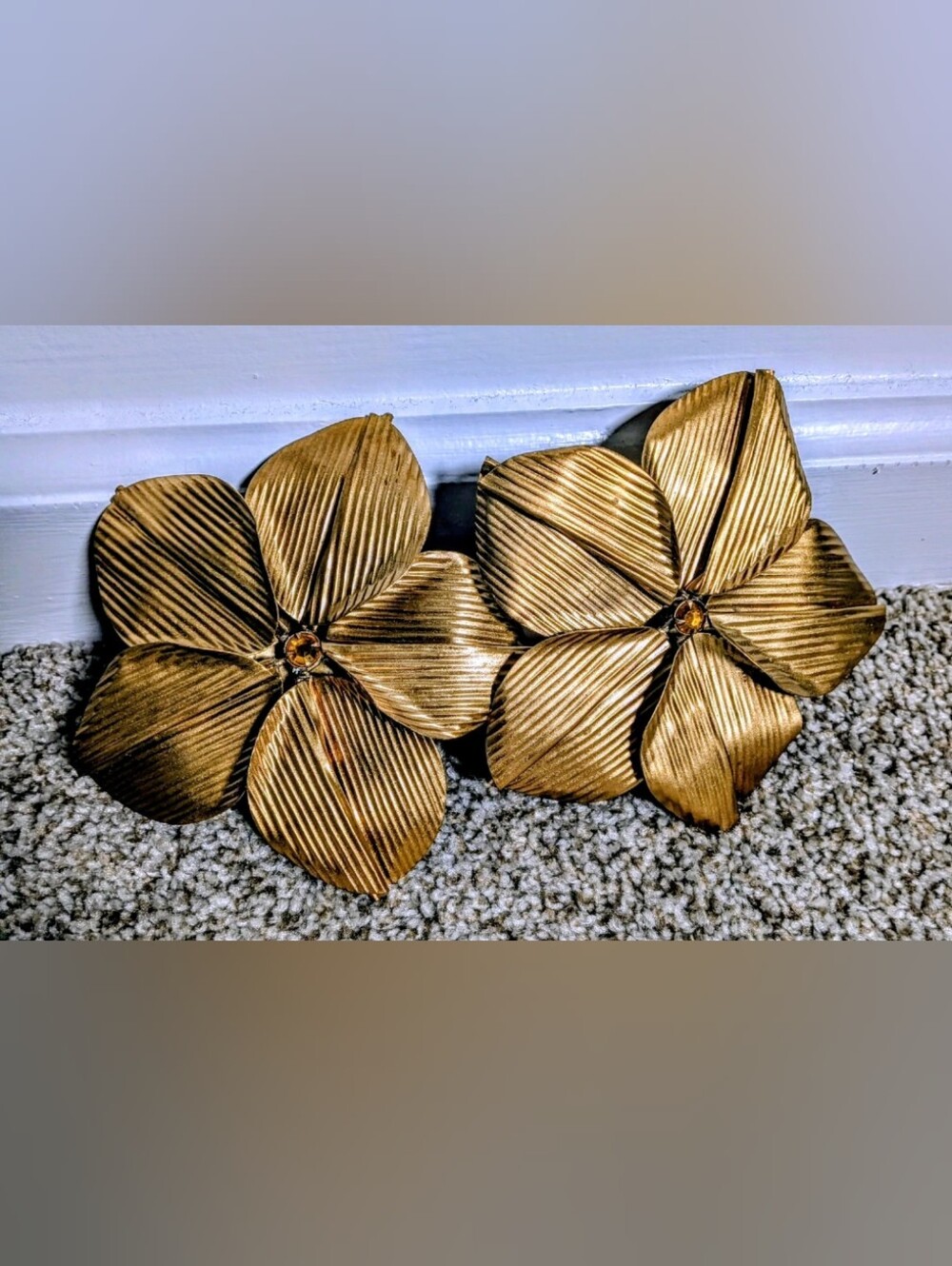 Gold-Tone Pansy Flower Napkin Rings Set of 2